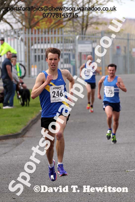 Wallsend Terry O'Gara Memorial 5k Road Race. photo: David T. Hewitson/Sports for All Pics